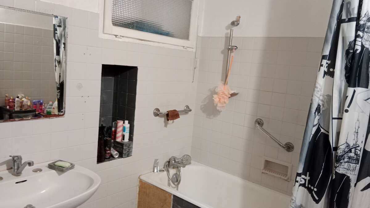 Maison à SAINT-SORLIN-EN-VALLOIRE