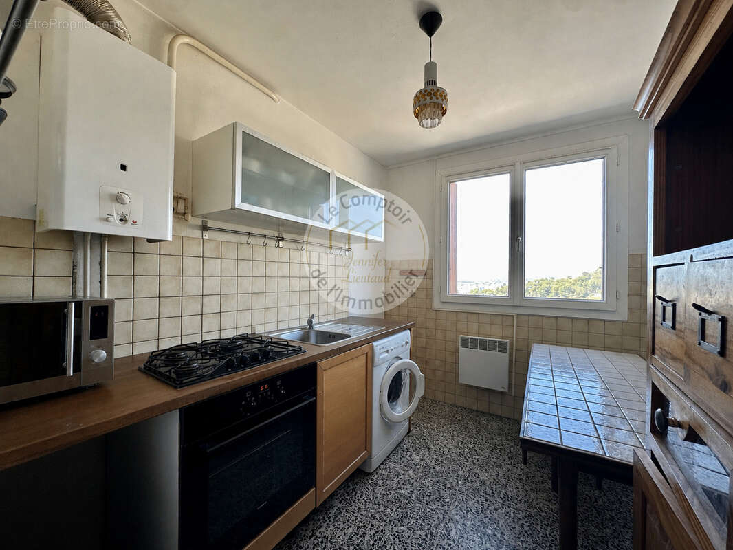Appartement à MARSEILLE-9E