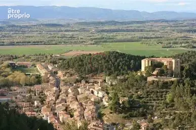 Appartement à MEYRARGUES