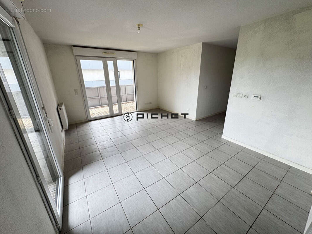 Appartement à CENON