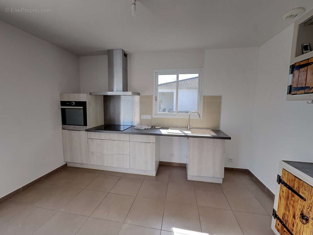 Maison à SANTA-MARIA-POGGIO