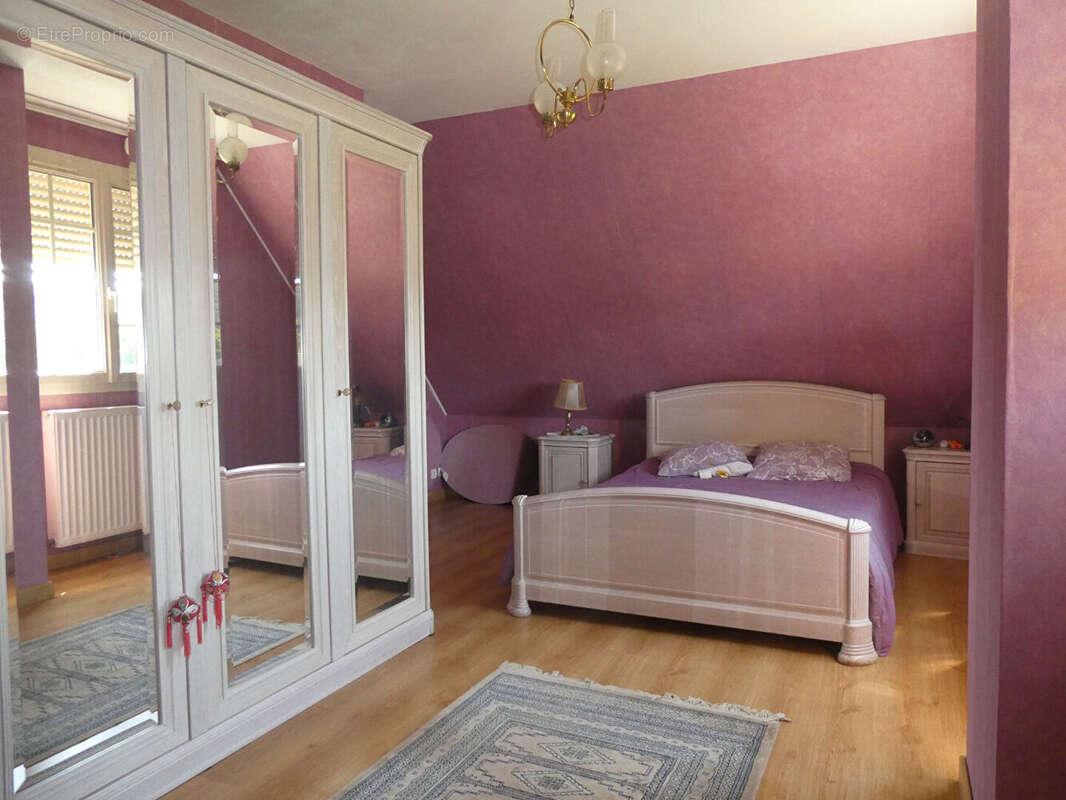 Maison à PONT-L'EVEQUE