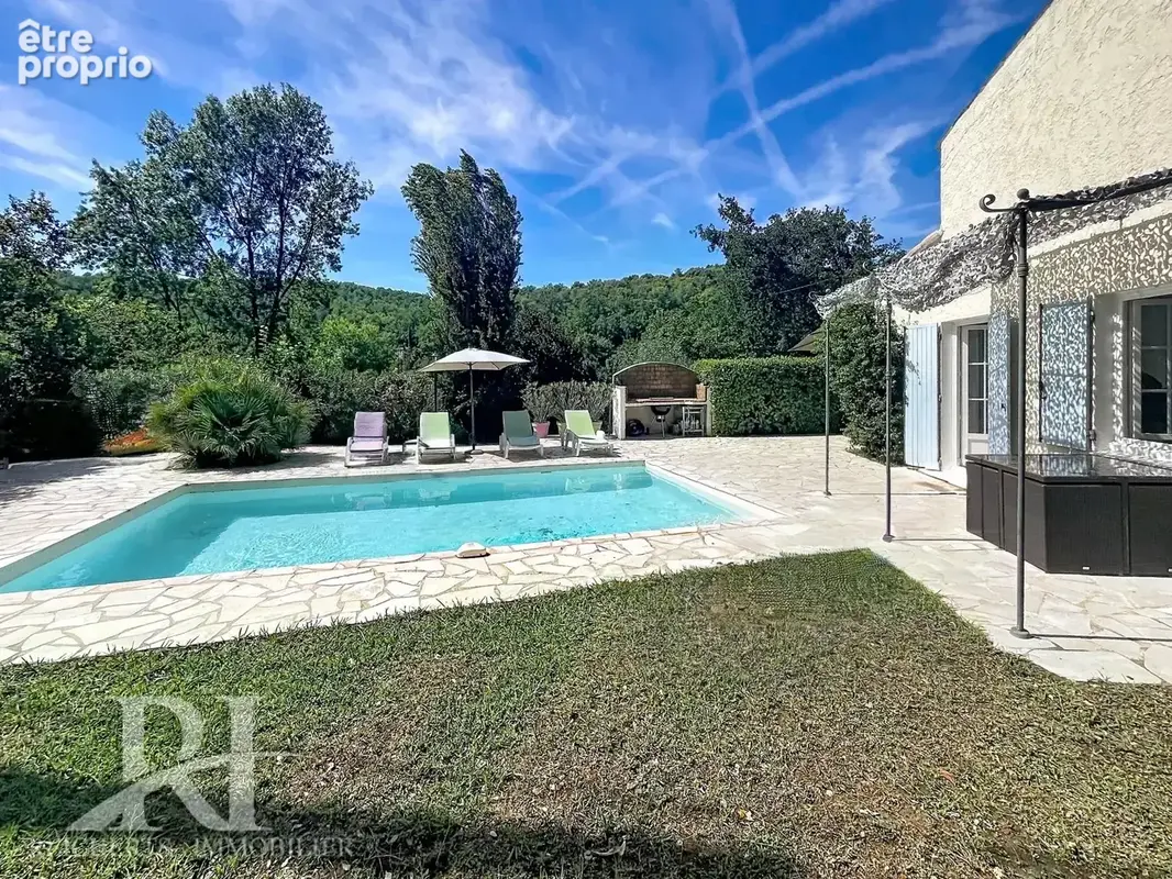 OPIO Villa de 145m2 au calme avec piscine - photo 16