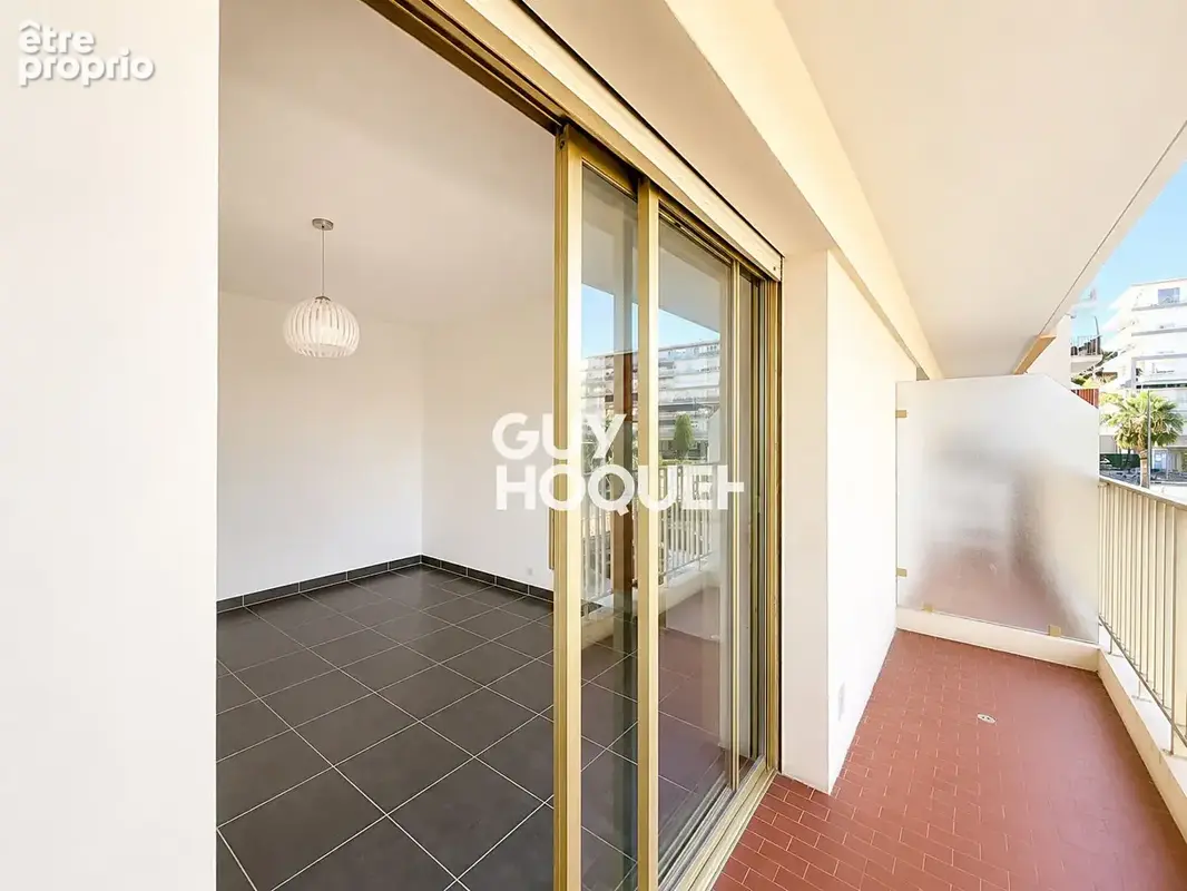 Studio avec balcon - Le Cannet limite Cannes, secteur Carnot - photo 6