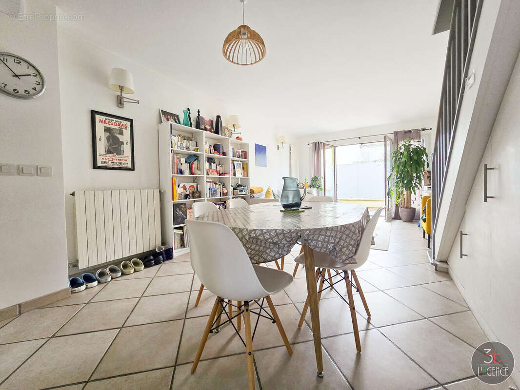 Maison à FONTENAY-SOUS-BOIS