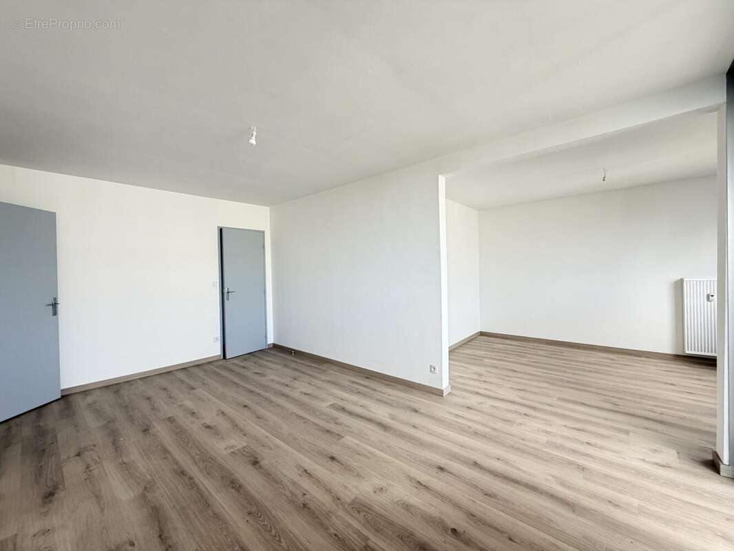 Appartement à LA MADELEINE