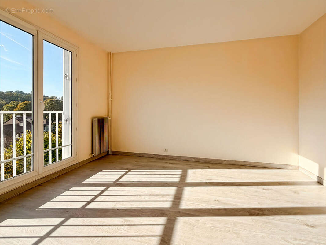 Appartement à VILLEBON-SUR-YVETTE