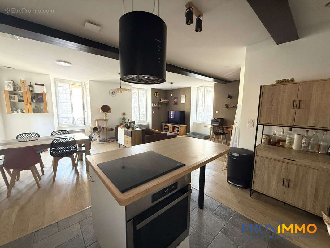 Appartement à VOIRON