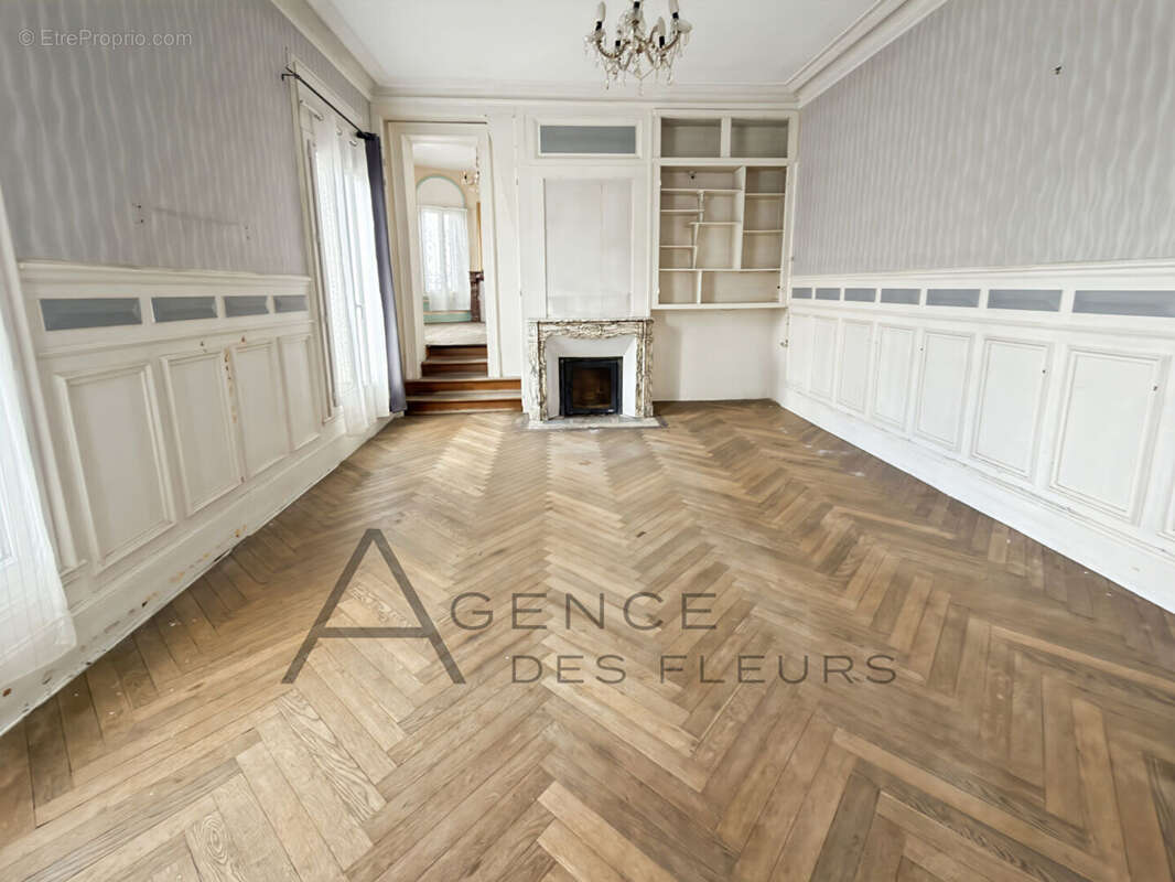 Maison à ELBEUF