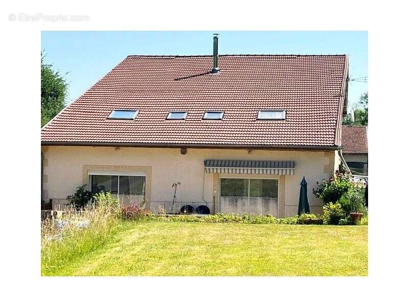 Maison 181 m² à Froidos  - photo 6