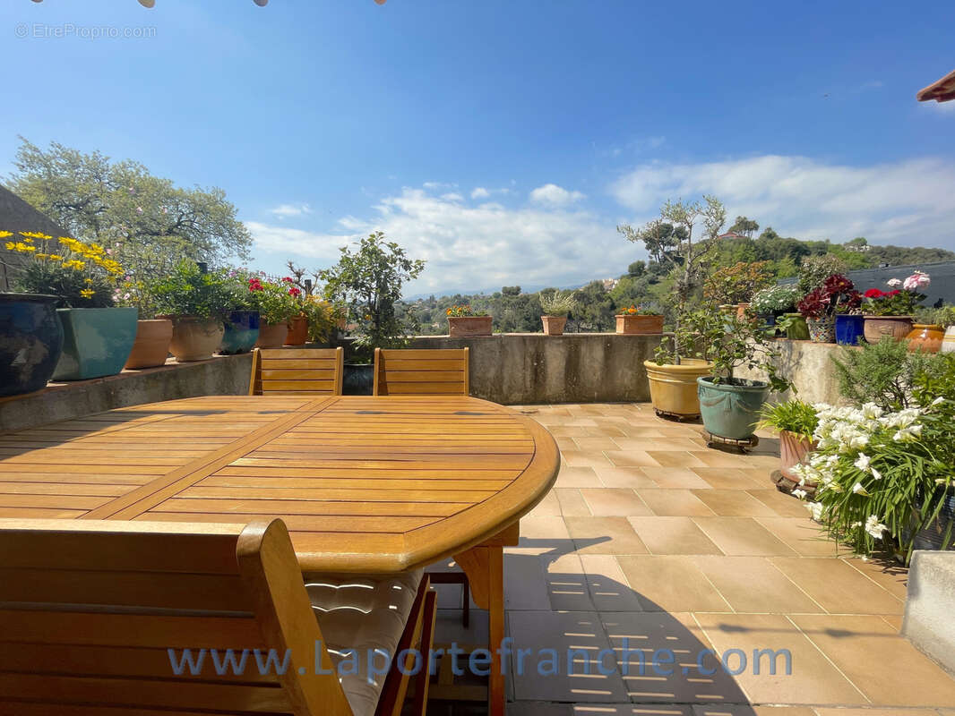 Maison à CAGNES-SUR-MER