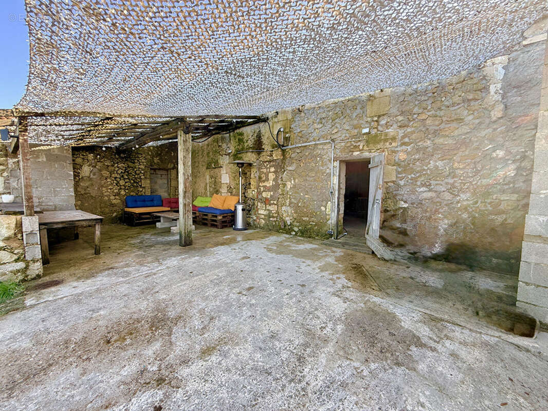 Maison à SAINT-LOUBES