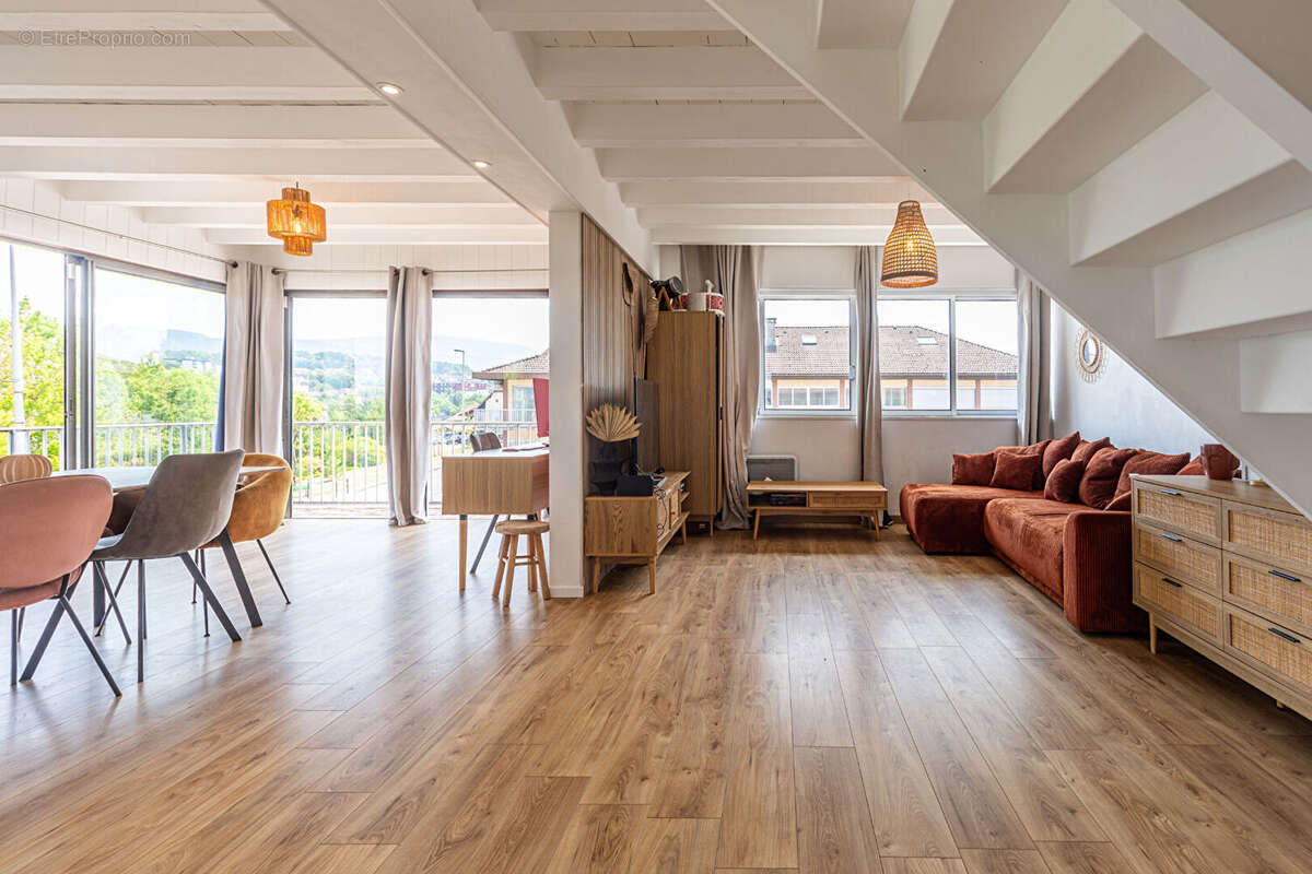 Agence immobiliere laforet - exclusivite - "cactus" - annecy - secteur meythet - appartement duplex t4 de 119.72m² - balcon - photo 8