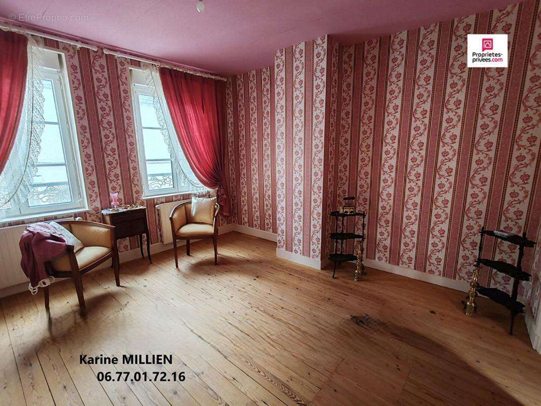 Maison à BRETEUIL