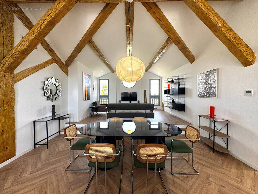 Appartement à NIMES