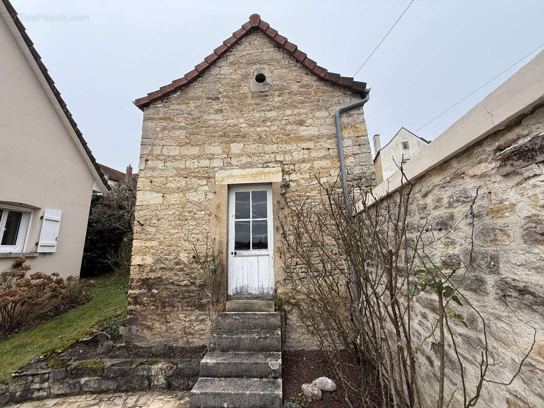 Maison à MONTBARD