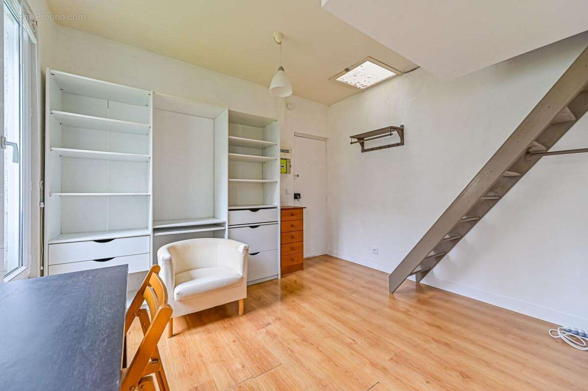 Appartement à PARIS-11E