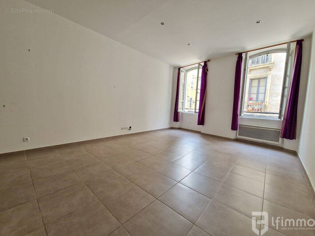 Appartement à DRAGUIGNAN
