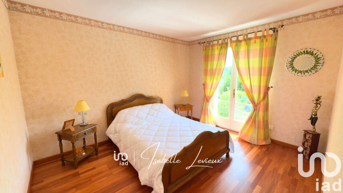 Maison 236 m² à Brueil-En-Vexin  - photo 9