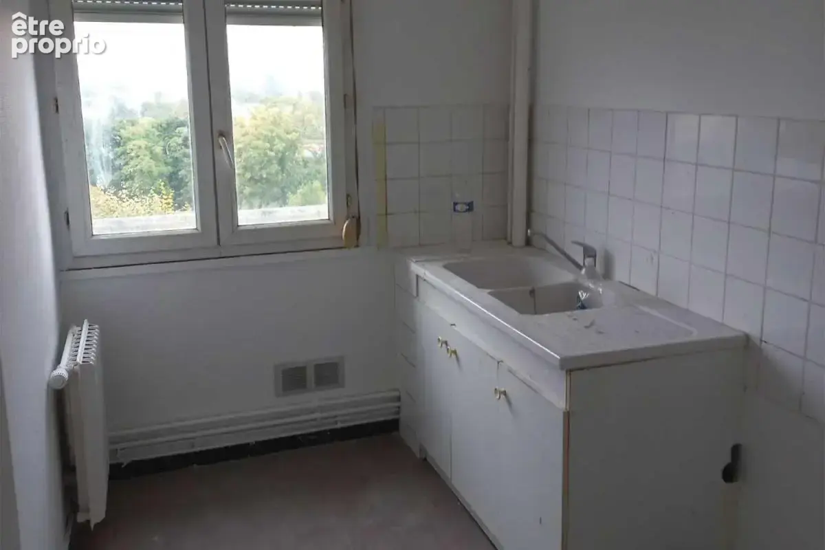 Appartement à PARON