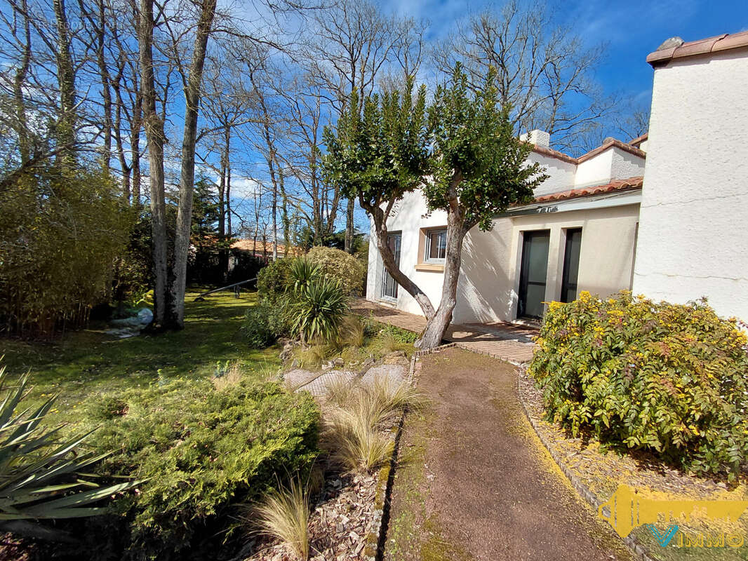 Maison à GENESTON