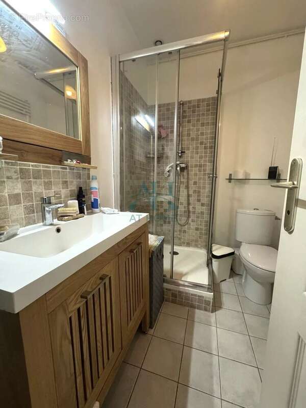 Appartement à PARIS-10E