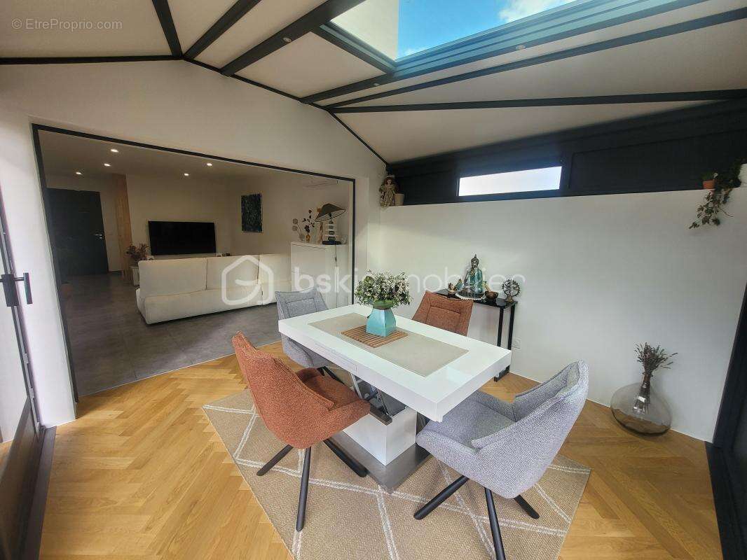 Maison coup de cœur sur la commune de POULX - photo 13
