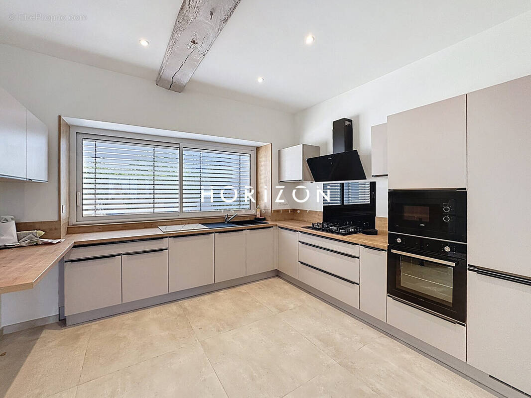 Maison à CORCELLES-EN-BEAUJOLAIS