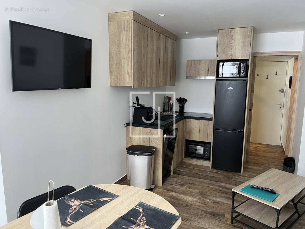 Appartement à ENCHASTRAYES