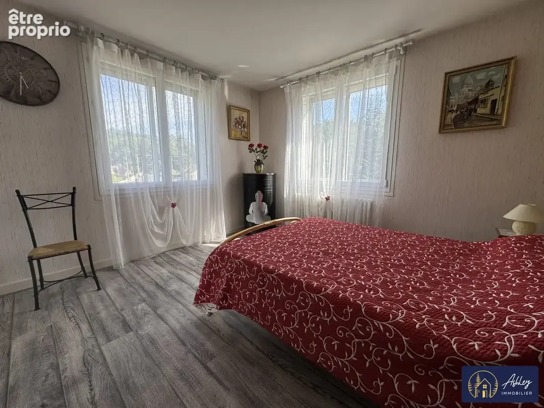 Maison à vendre BORT LES ORGUES 5 pièces