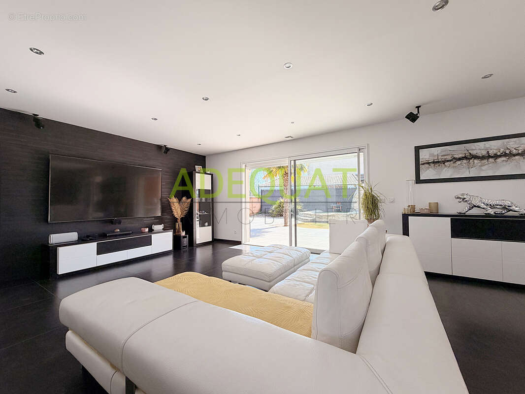 Maison à RUY
