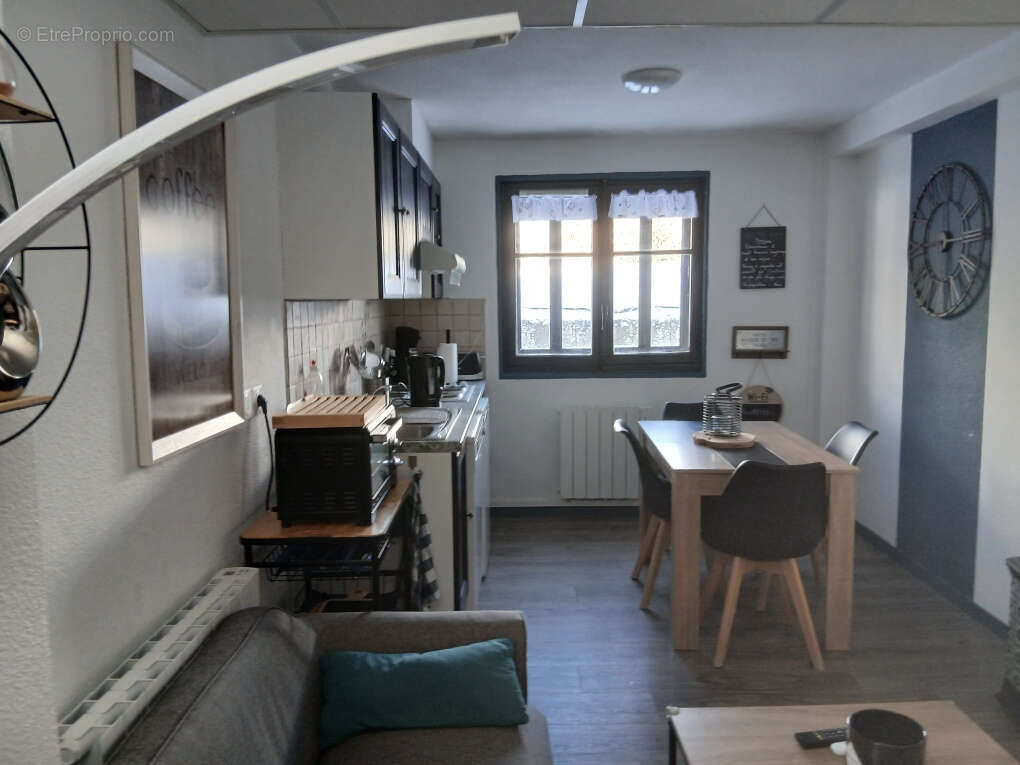 Appartement à SAINT-FRANCOIS-LONGCHAMP