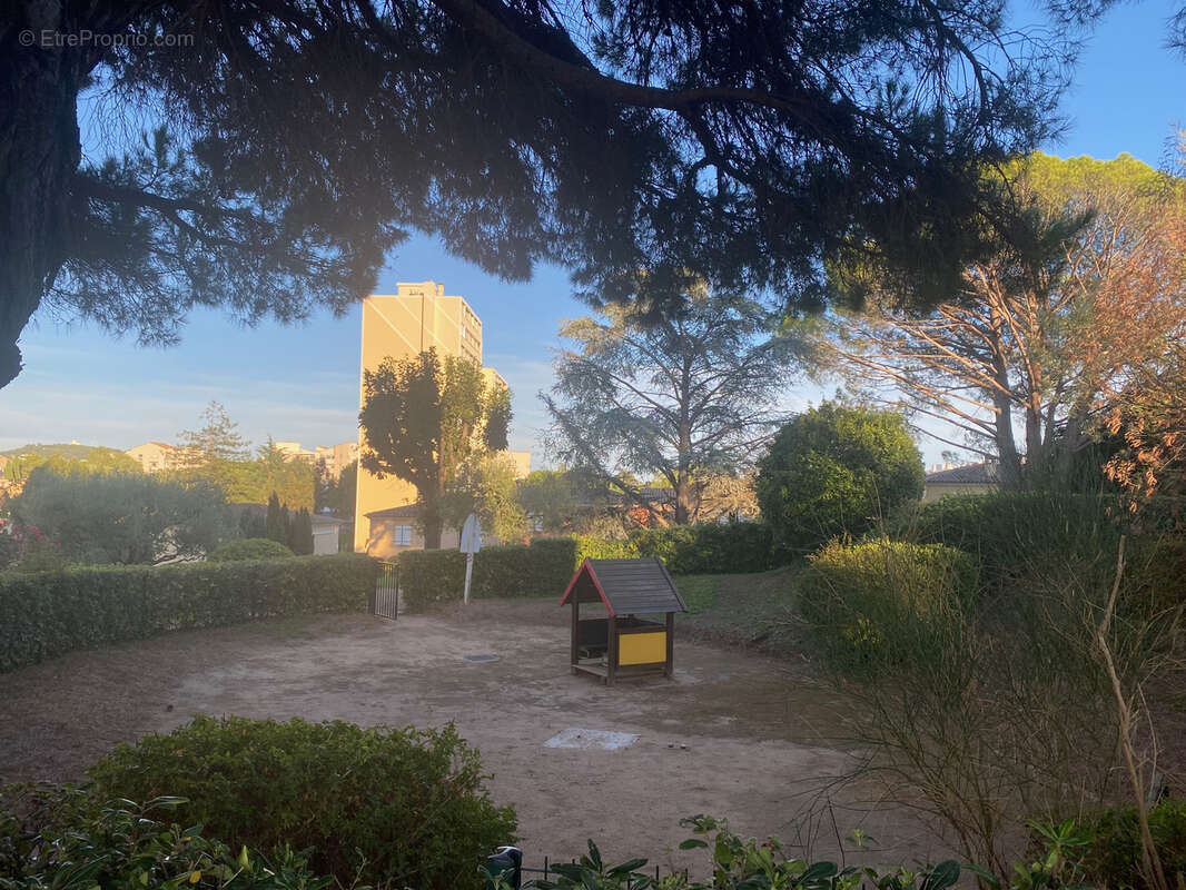 Appartement à LE CANNET