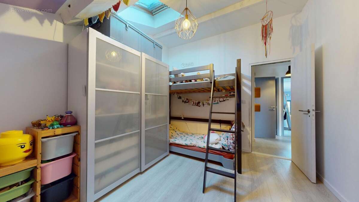 Maison à SATHONAY-CAMP