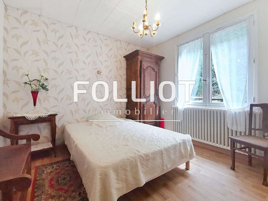 Maison à JULLOUVILLE