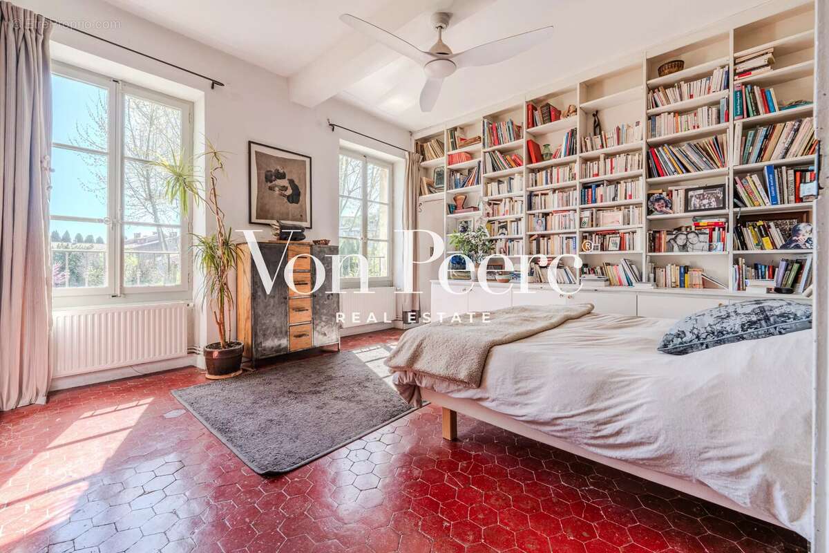 Maison à VILLENEUVE-LES-AVIGNON