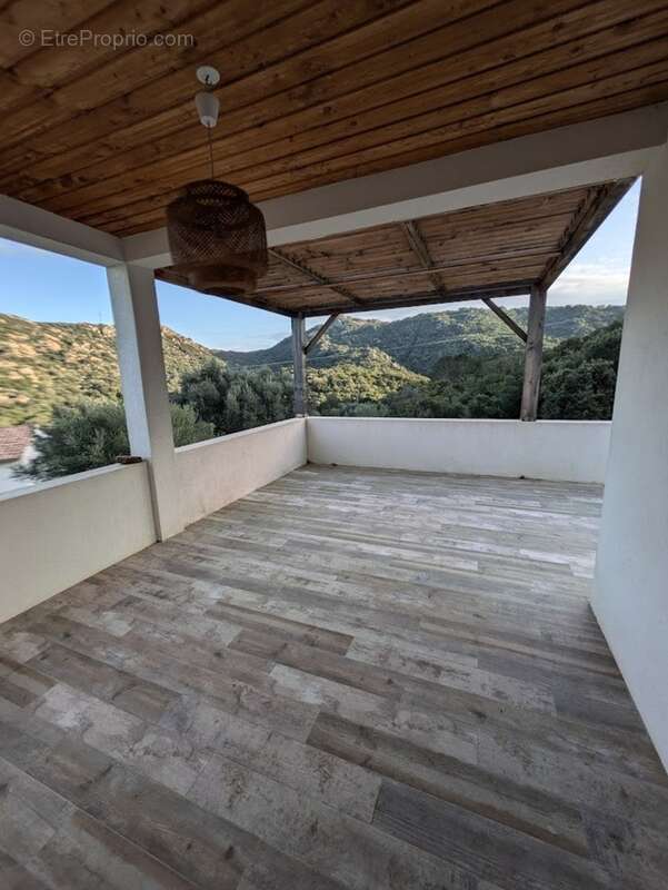 Maison à vendre 5 pièces SOTTA - photo 3