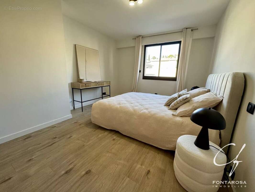 Appartement à SAINT-RAPHAEL