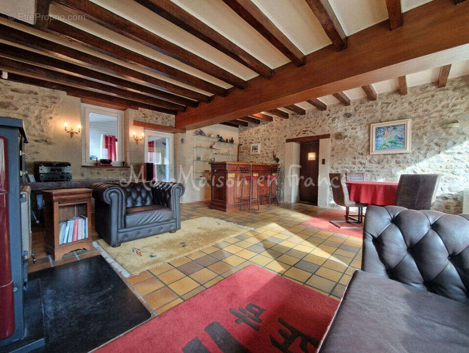 Maison à SAINT-POURCAIN-SUR-SIOULE