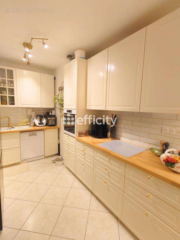 Appartement à LYON-7E