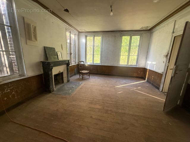 Maison à CROUTTES
