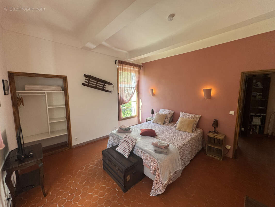 Maison à LA MOTTE-DU-CAIRE