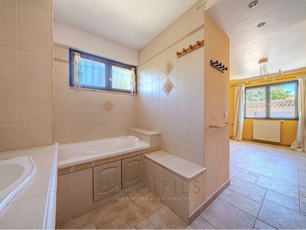 Maison à AIGUES-MORTES