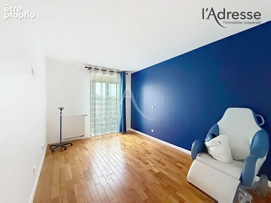 Appartement 4 pièces de 100m² avec deux terrasses et vue sur paris - photo 7