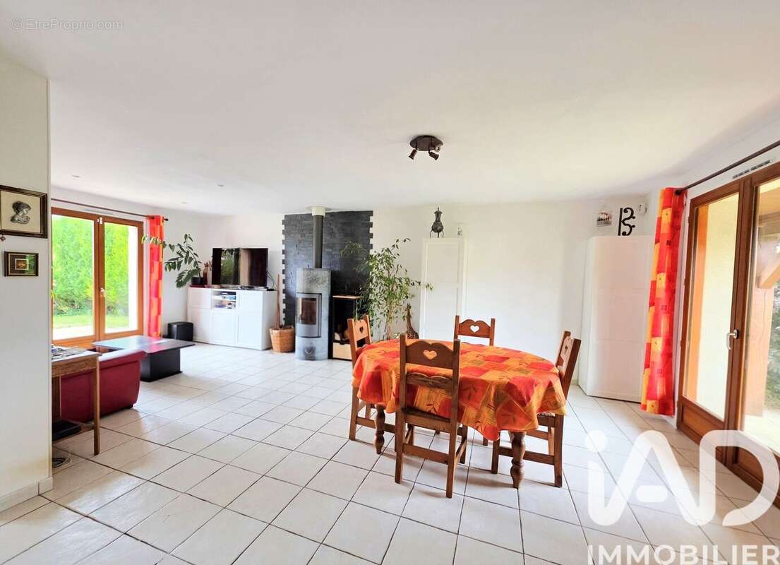Maison 150 m² à Mondonville-Saint-Jean  - photo 5