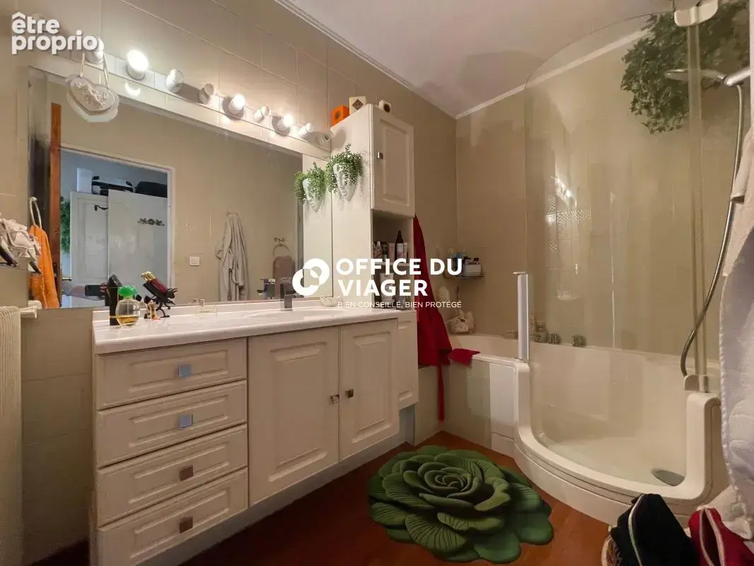 Appartement - 3 pièces - 72 m² - photo 11