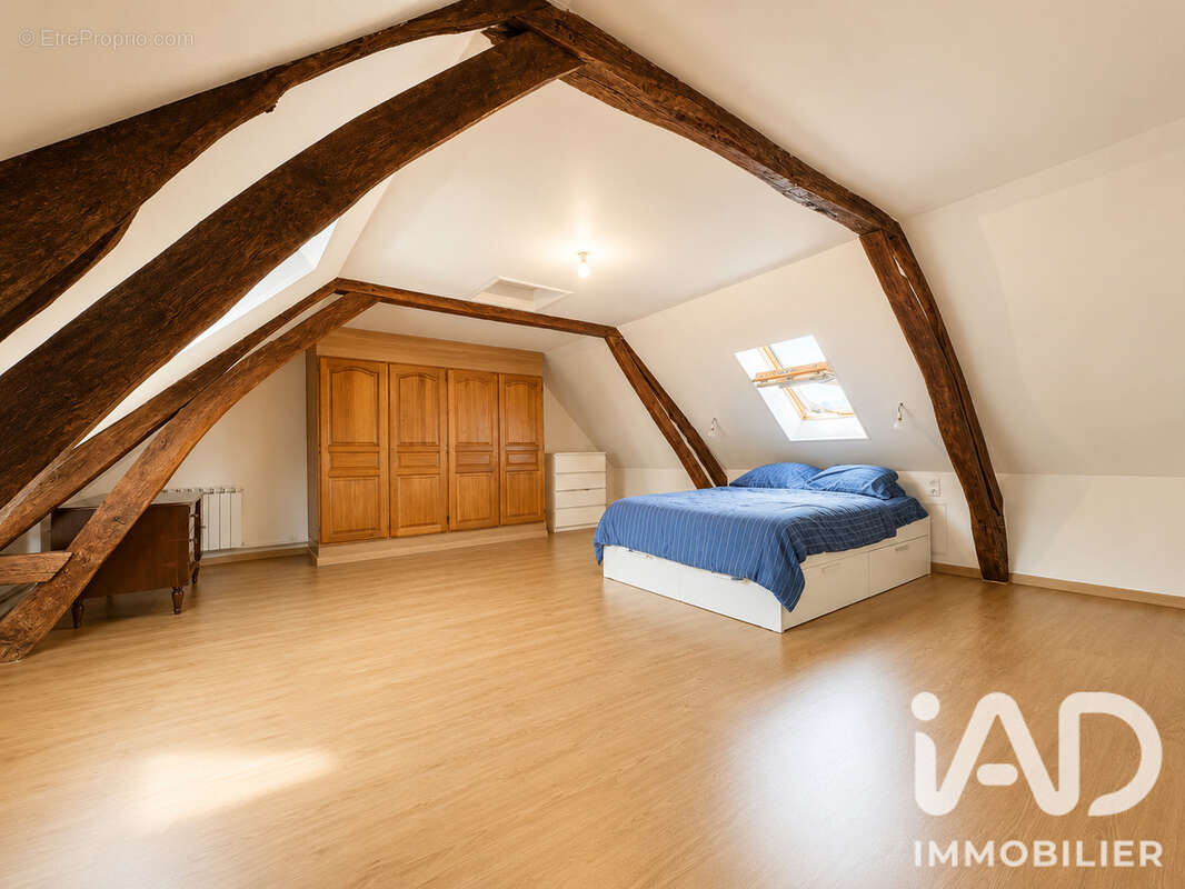 Maison 113 m² à Eragny-Sur-Epte  - photo 7