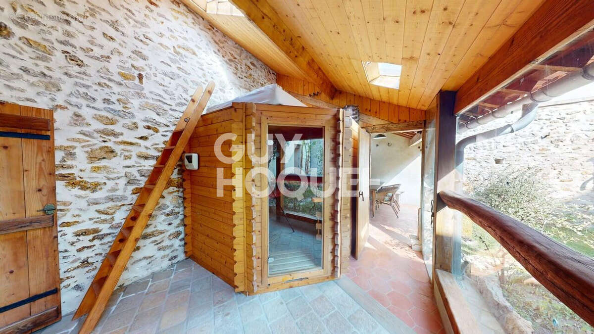 Maison à BALLAINVILLIERS