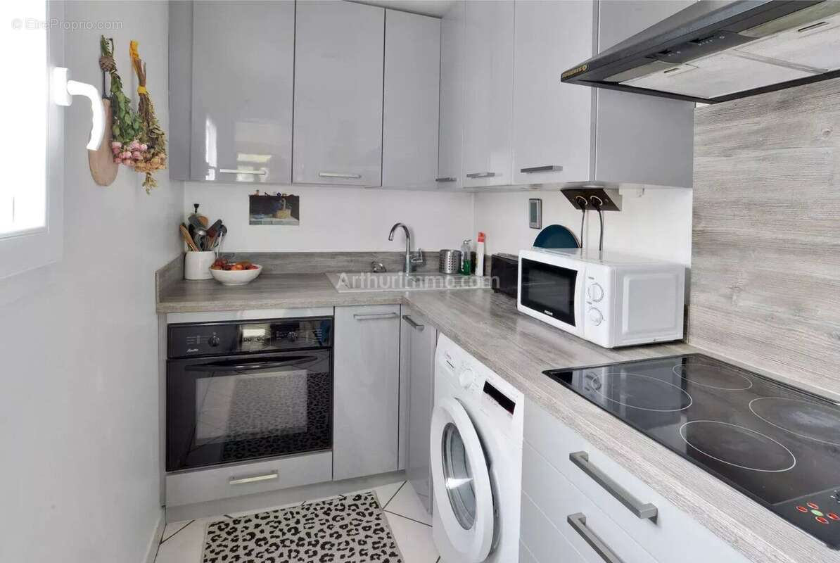 Maison à LE PERREUX-SUR-MARNE