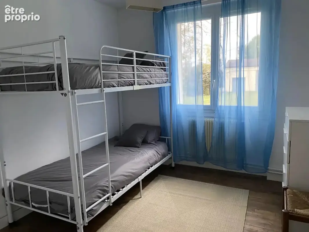 Maison familiale de 5 chambres avec  terrain de 1 hectare - photo 9